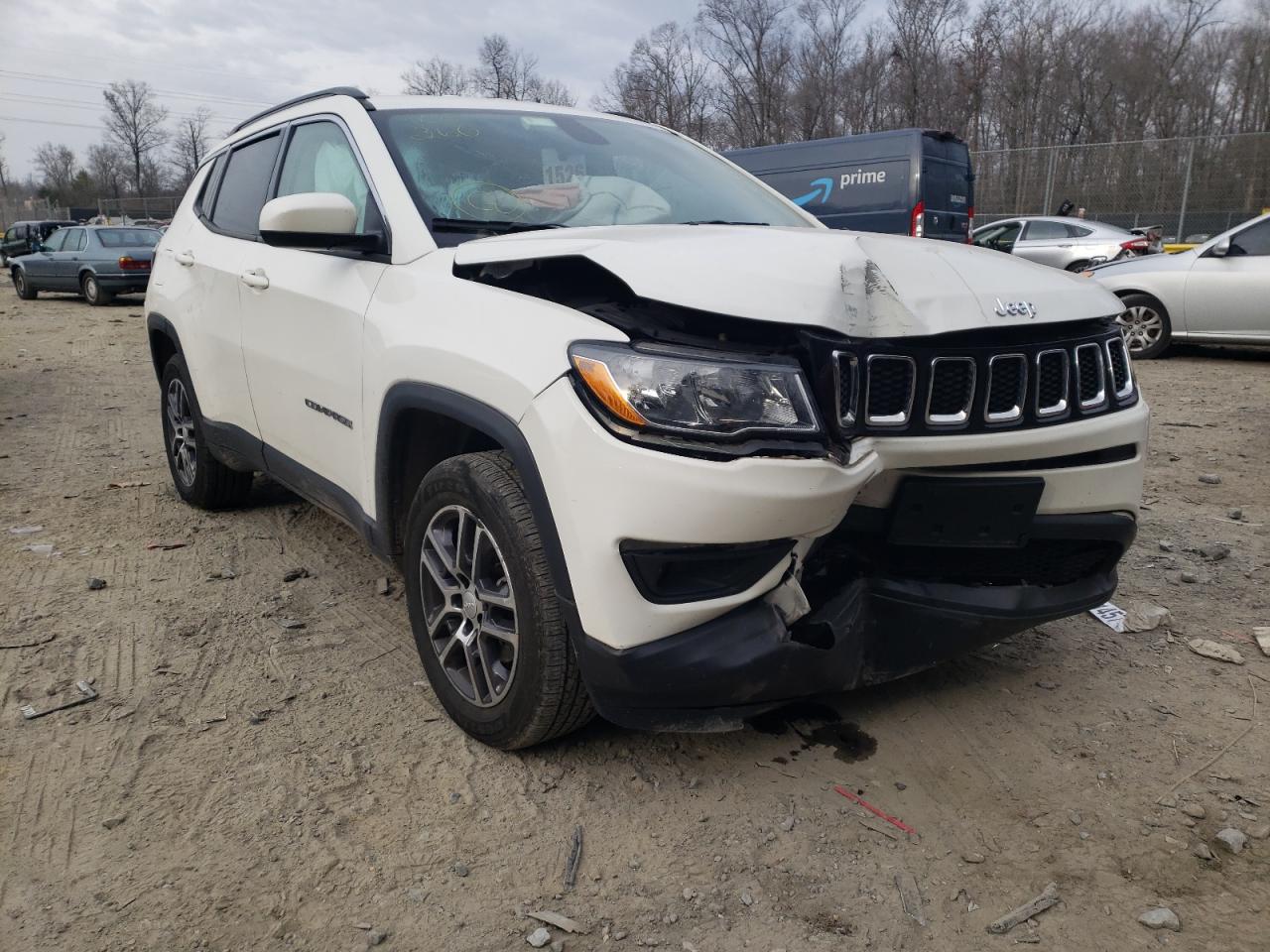JEEP COMPASS LA 2017 with VIN 3C4NJDBB6HT636204 - Photo from auction