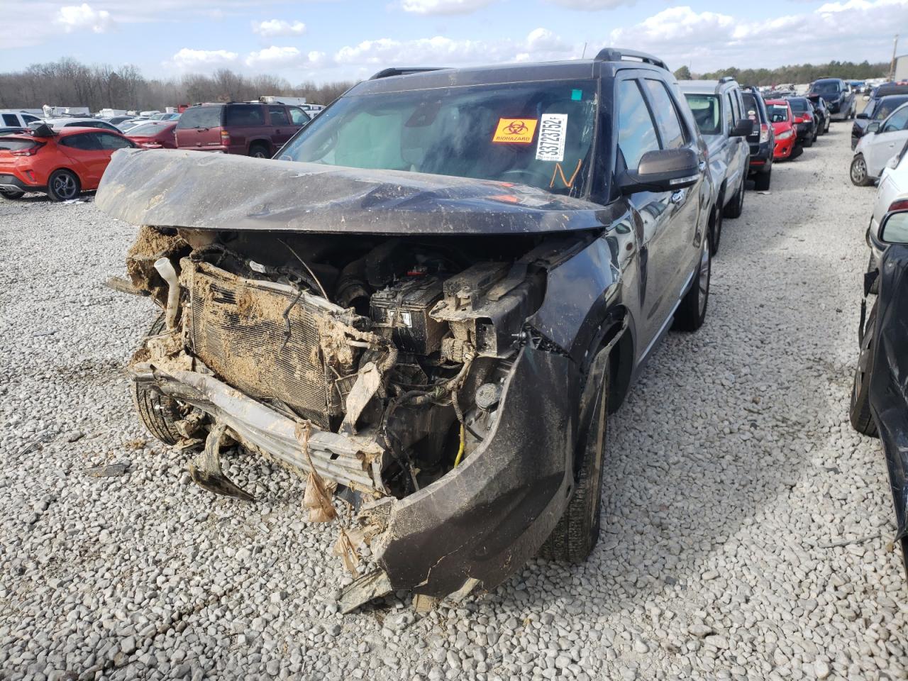 Photo 2 from auction – 2015 FORD EXPLORER L with VIN 1FM5K7F88FGB37107