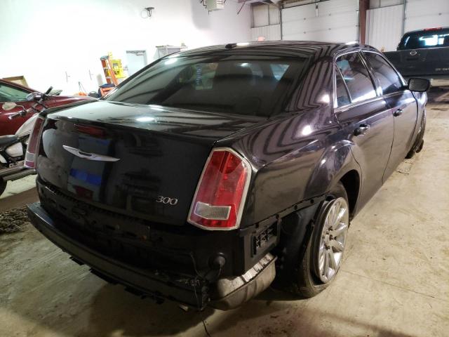 Photo 4 from auction – 2013 CHRYSLER 300 with VIN 2C3CCAAGXDH527085