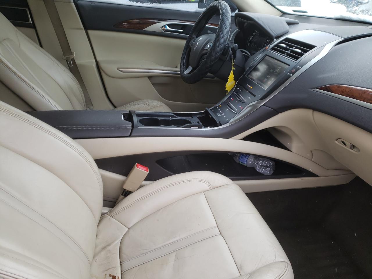 Photo 5 from auction – 2014 LINCOLN MKZ with VIN 3LN6L2G91ER810984