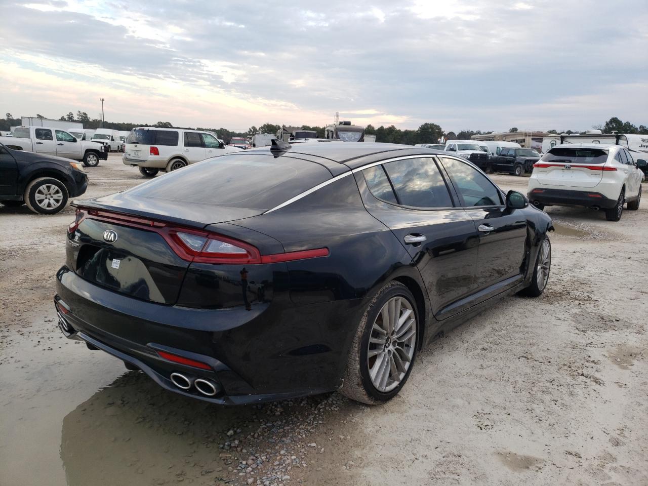 Photo 4 from auction – 2018 KIA STINGER with VIN KNAE15LA9J6035510