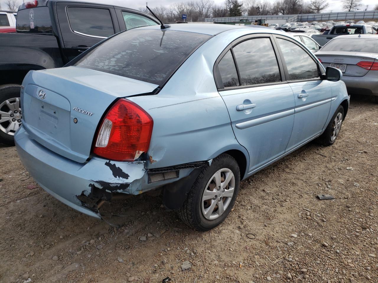 Photo 4 from auction – 2011 HYUNDAI ACCENT GLS with VIN KMHCN4AC6BU592882