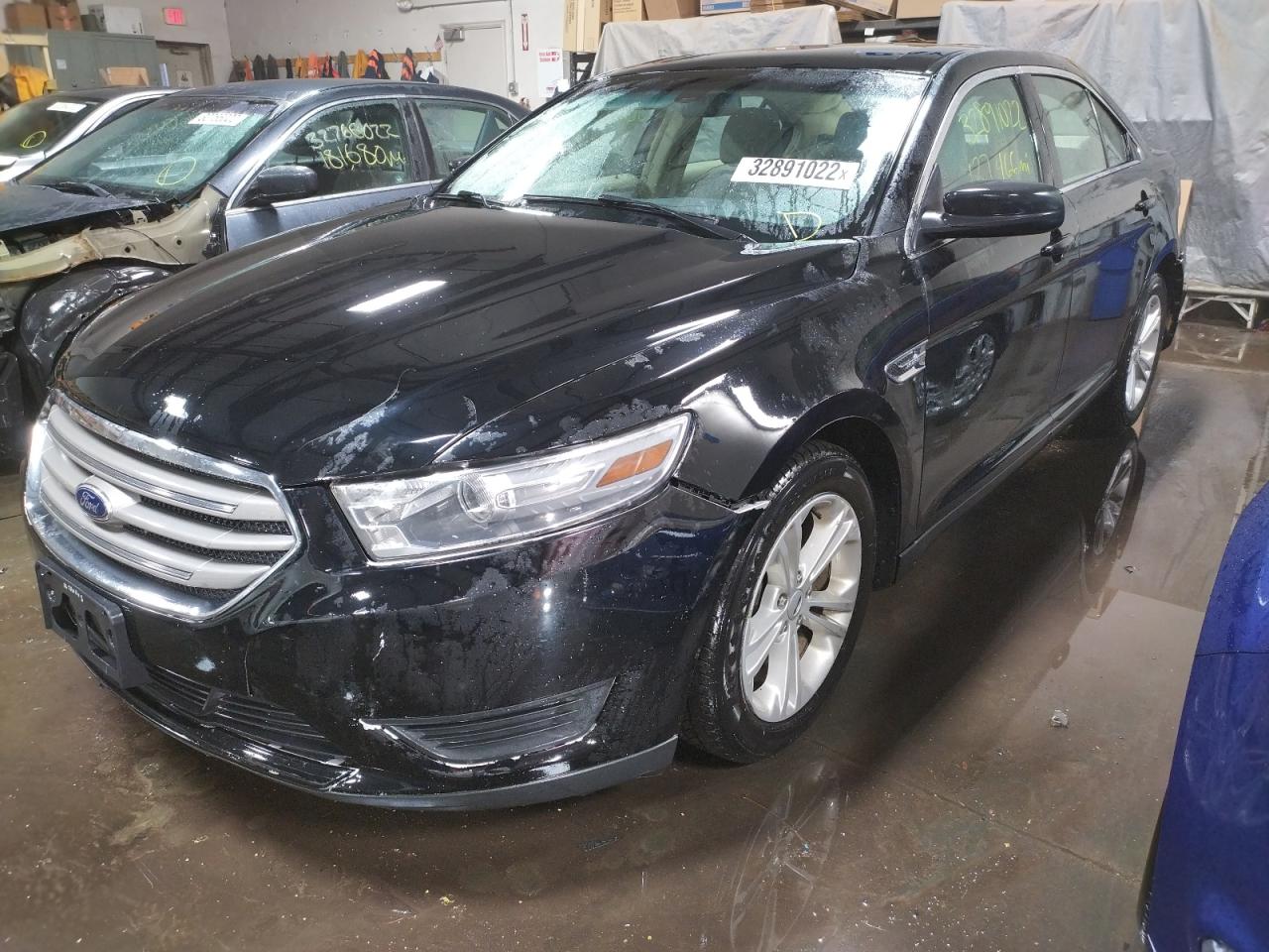 Photo 2 from auction – 2016 FORD TAURUS SE with VIN 1FAHP2D86GG105160