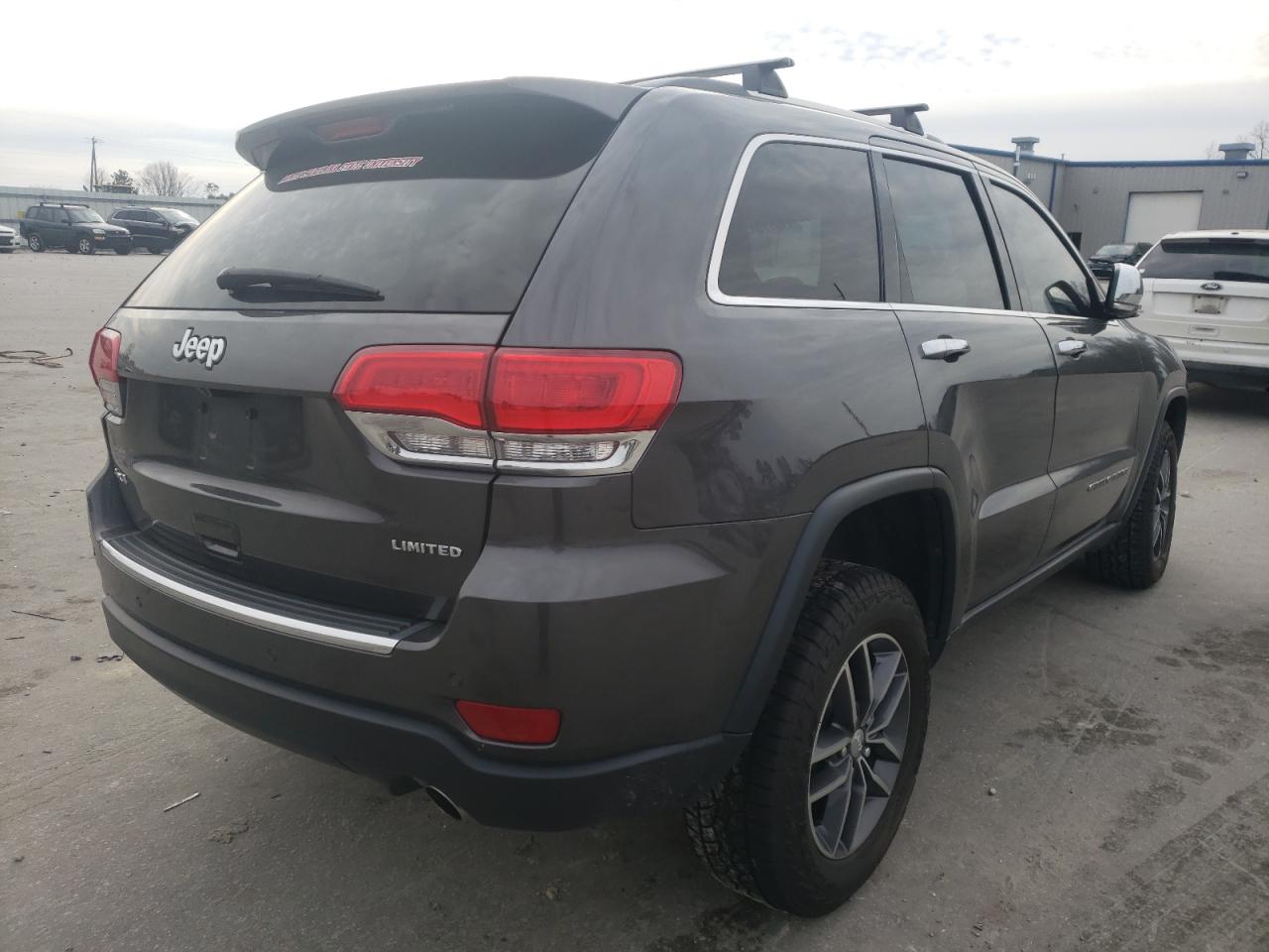 Photo 4 from auction – 2017 JEEP GRAND CHER with VIN 1C4RJFBG4HC816110
