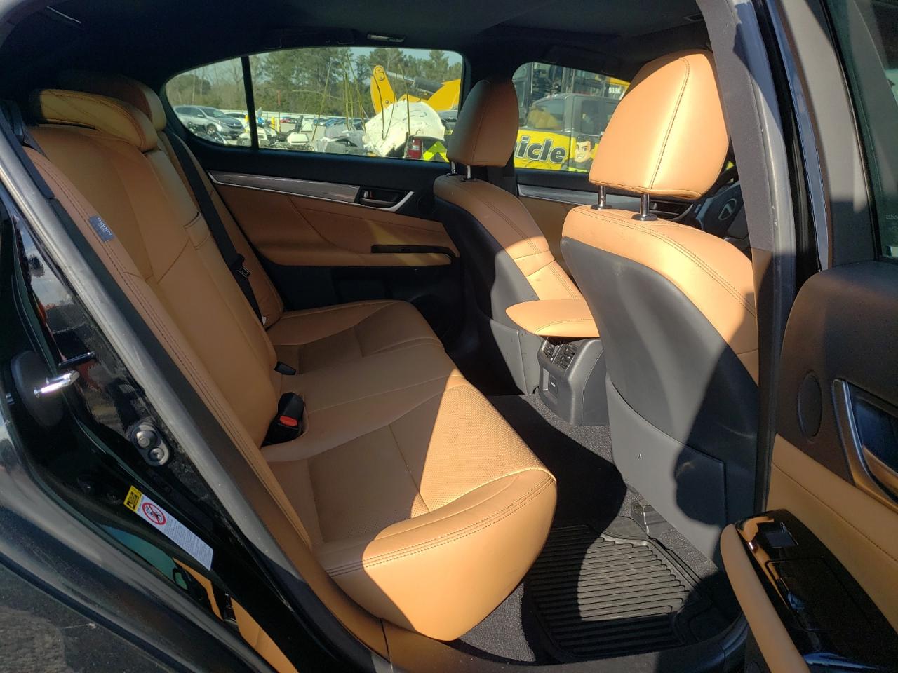 Photo 6 from auction – 2015 LEXUS GS 350 with VIN JTHBE1BL6FA002053