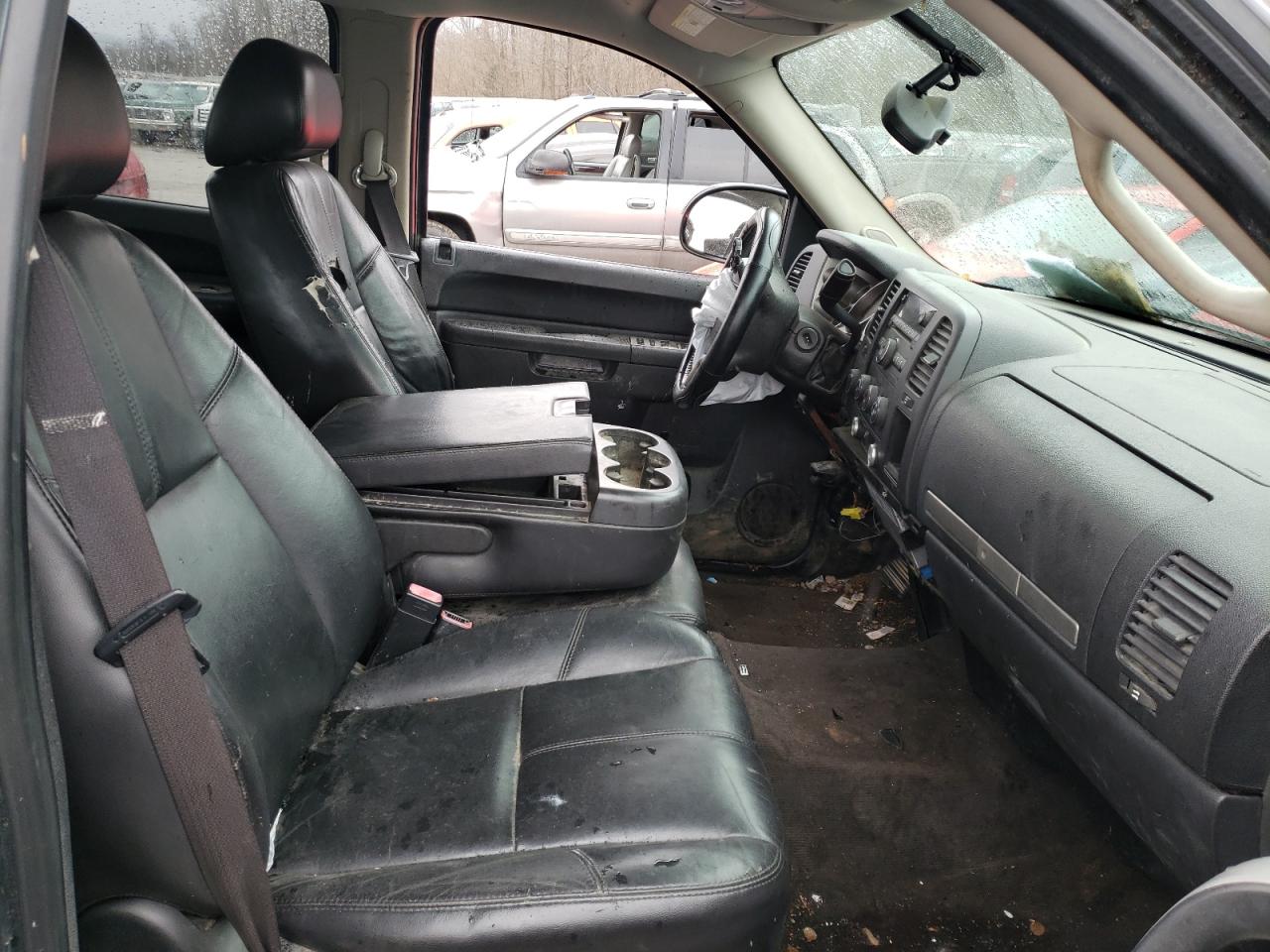Photo 5 from auction – 2010 CHEVROLET SILVERADO with VIN 3GCRKSE37AG154539