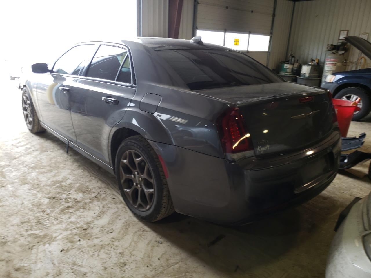 Photo 3 from auction – 2016 CHRYSLER 300 S with VIN 2C3CCAGG8GH321159