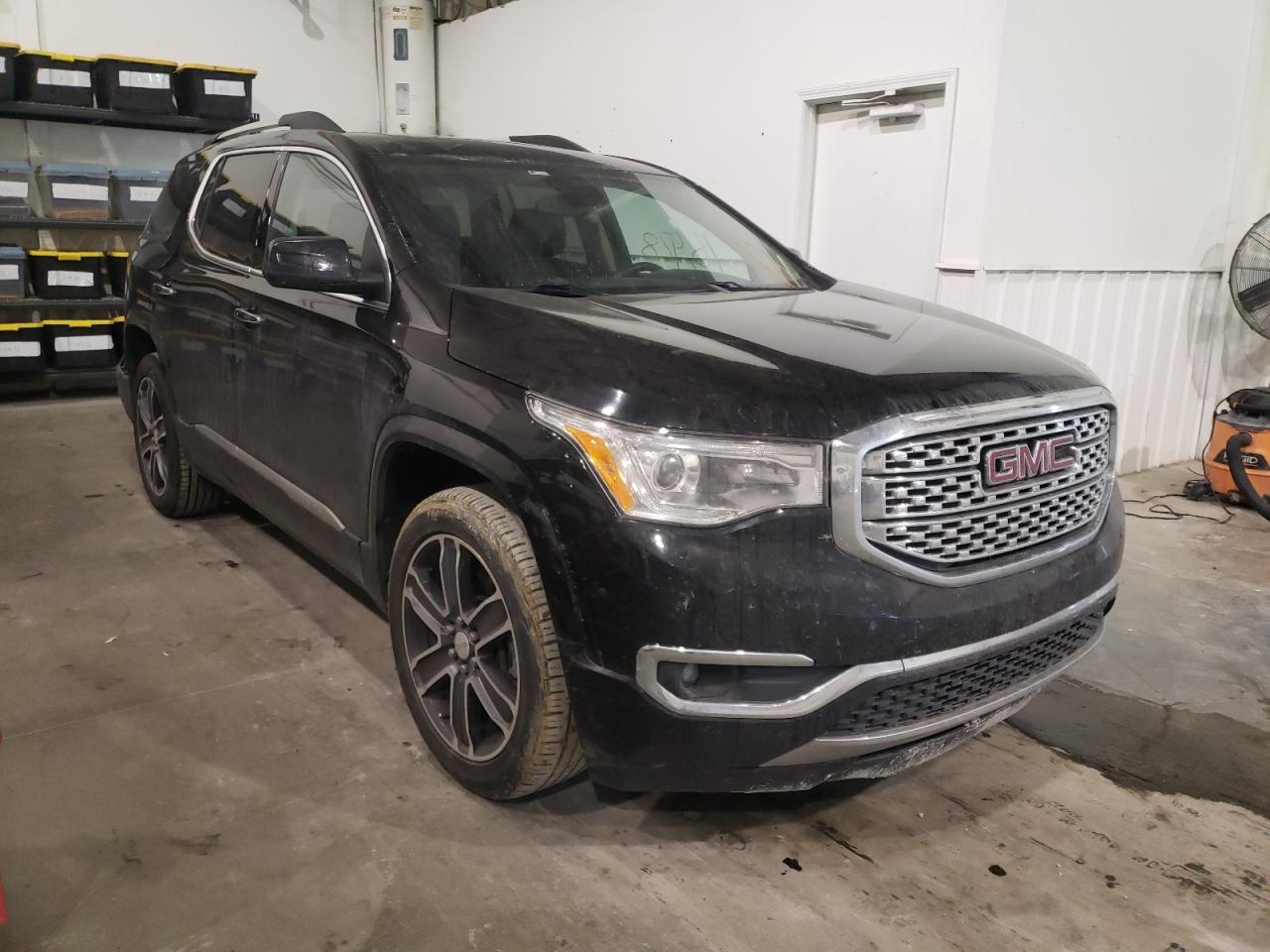 GMC ACADIA DEN 2017 with VIN 1GKKNXLS6HZ215524 - Photo from auction