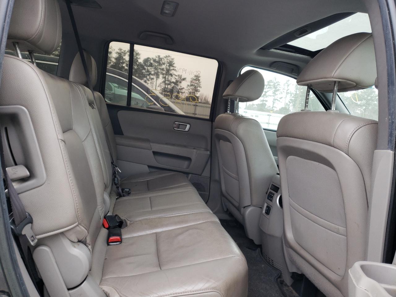 Photo 6 from auction – 2012 HONDA PILOT EXL with VIN 5FNYF4H56CB054854
