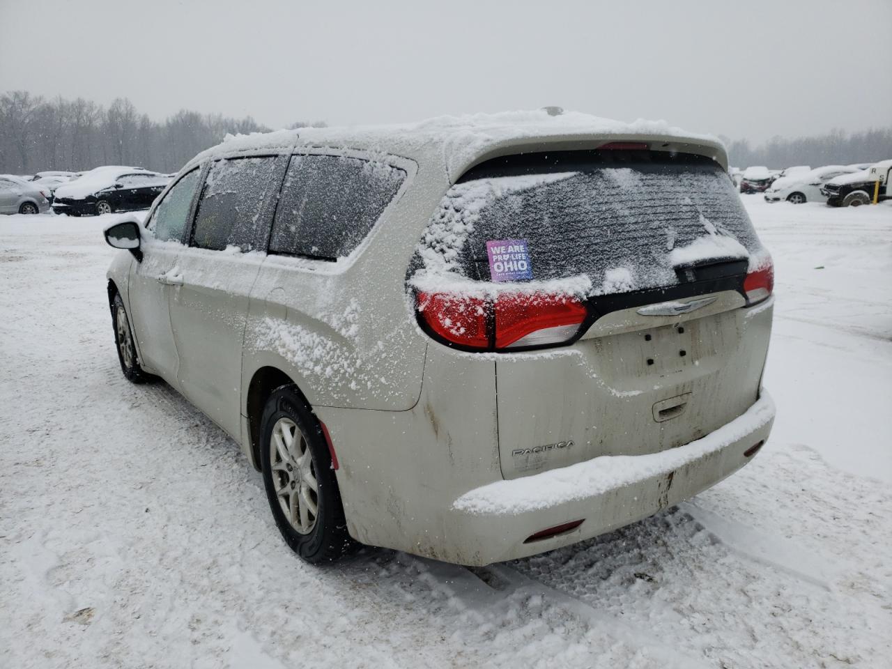 Photo 3 from auction – 2017 CHRYSLER PACIFICA T with VIN 2C4RC1DG3HR623416