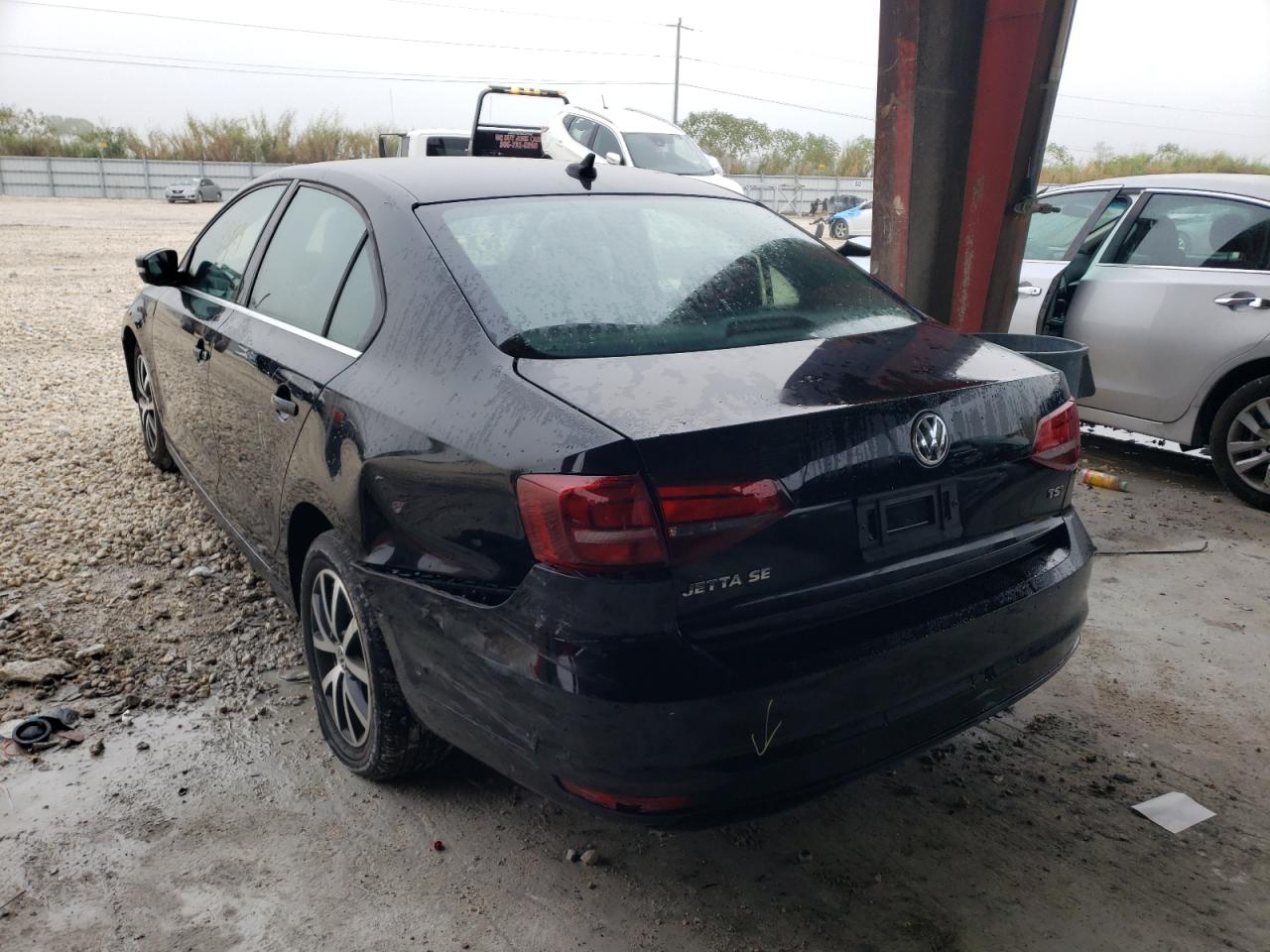 Photo 3 from auction – 2017 VOLKSWAGEN JETTA SE with VIN 3VWDB7AJ9HM229665