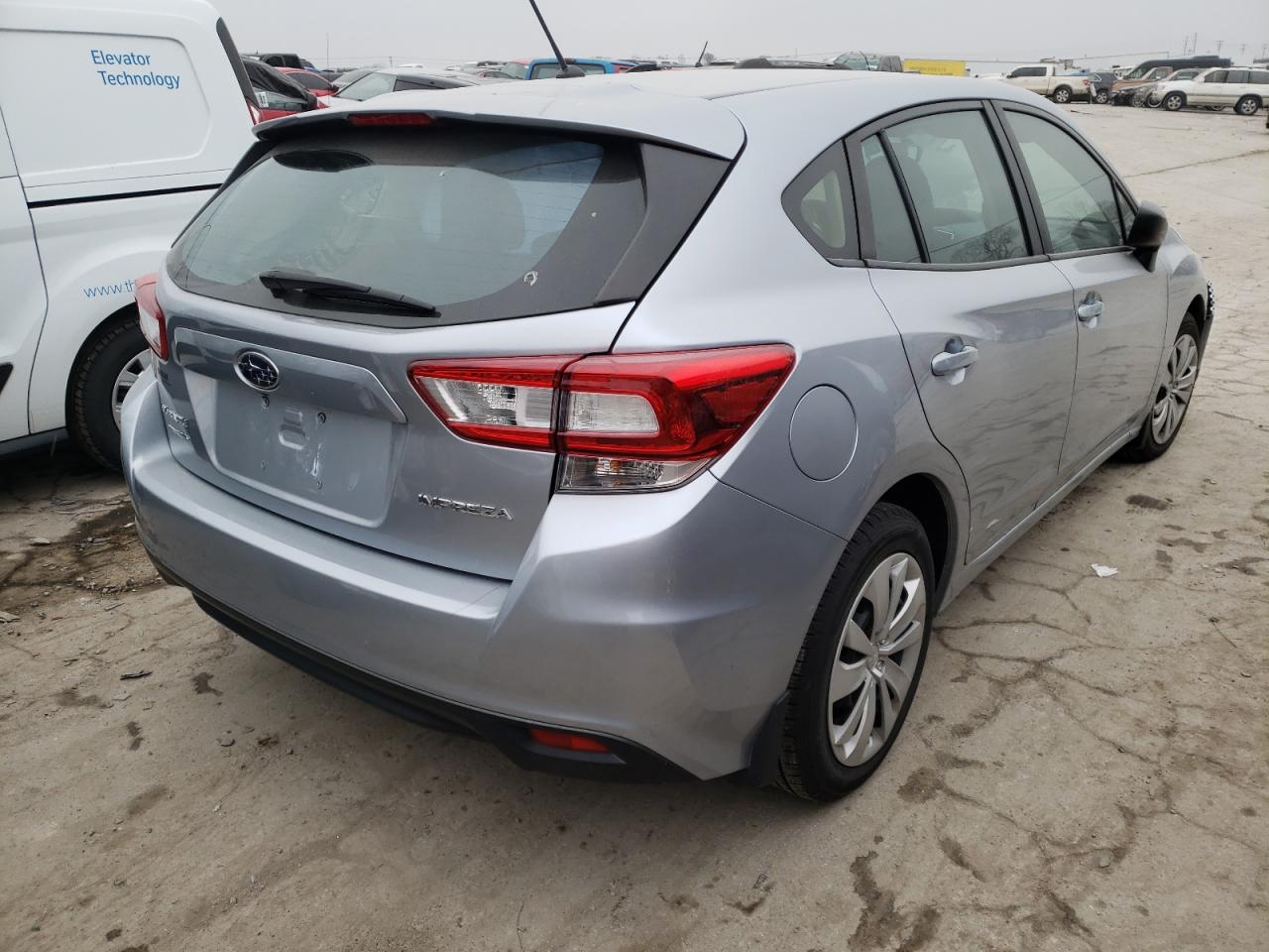 Photo 4 from auction – 2018 SUBARU IMPREZA with VIN 4S3GTAA62J3745668