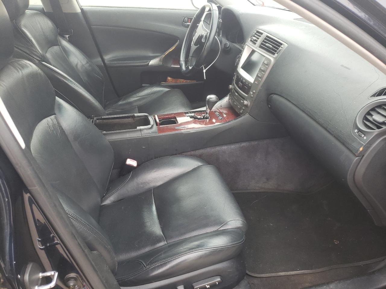 Photo 5 from auction – 2007 LEXUS IS 250 with VIN JTHBK262575044997