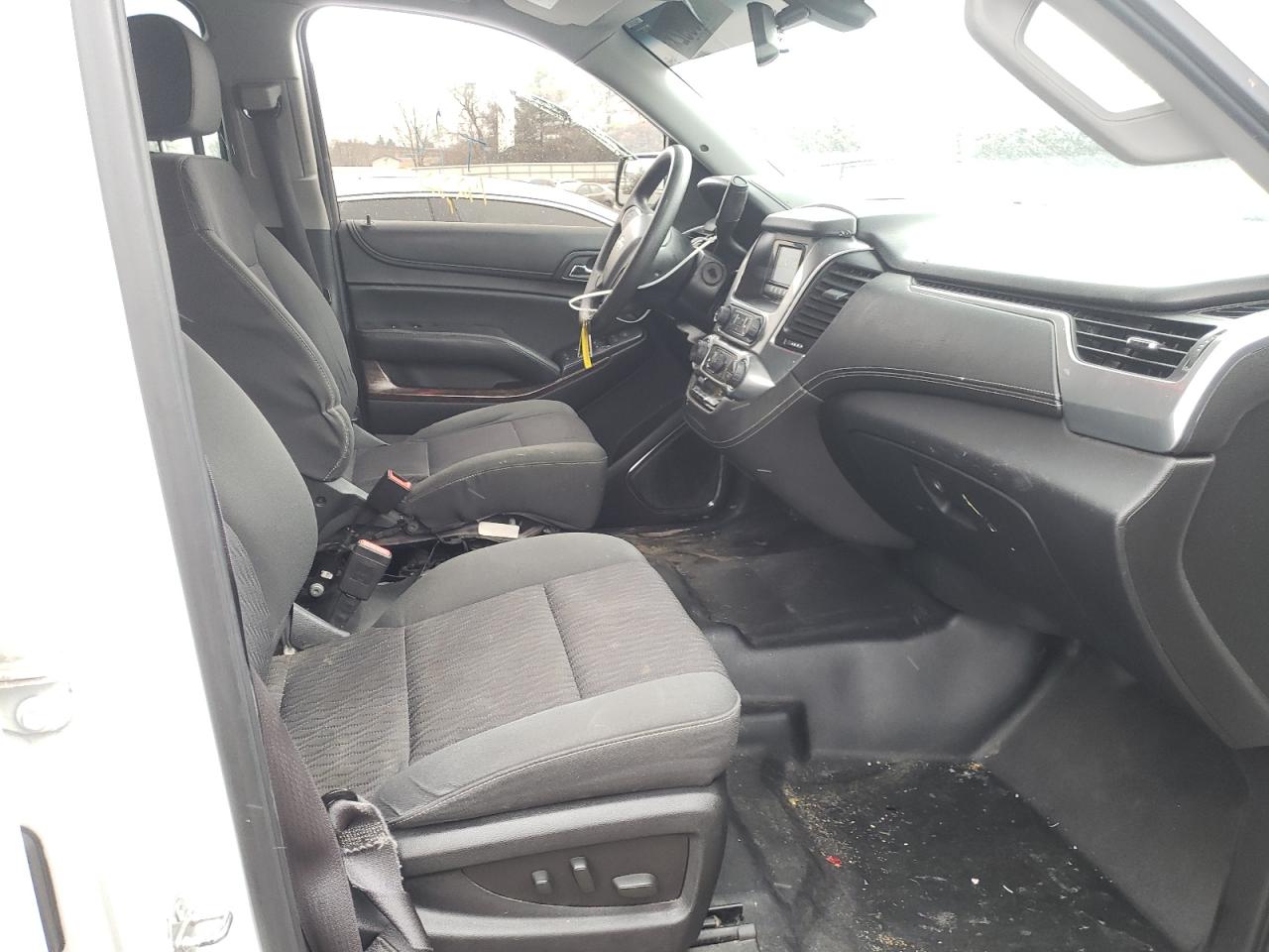 Photo 5 from auction – 2015 CHEVROLET TAHOE POLI with VIN 1GNLC2EC5FR690181