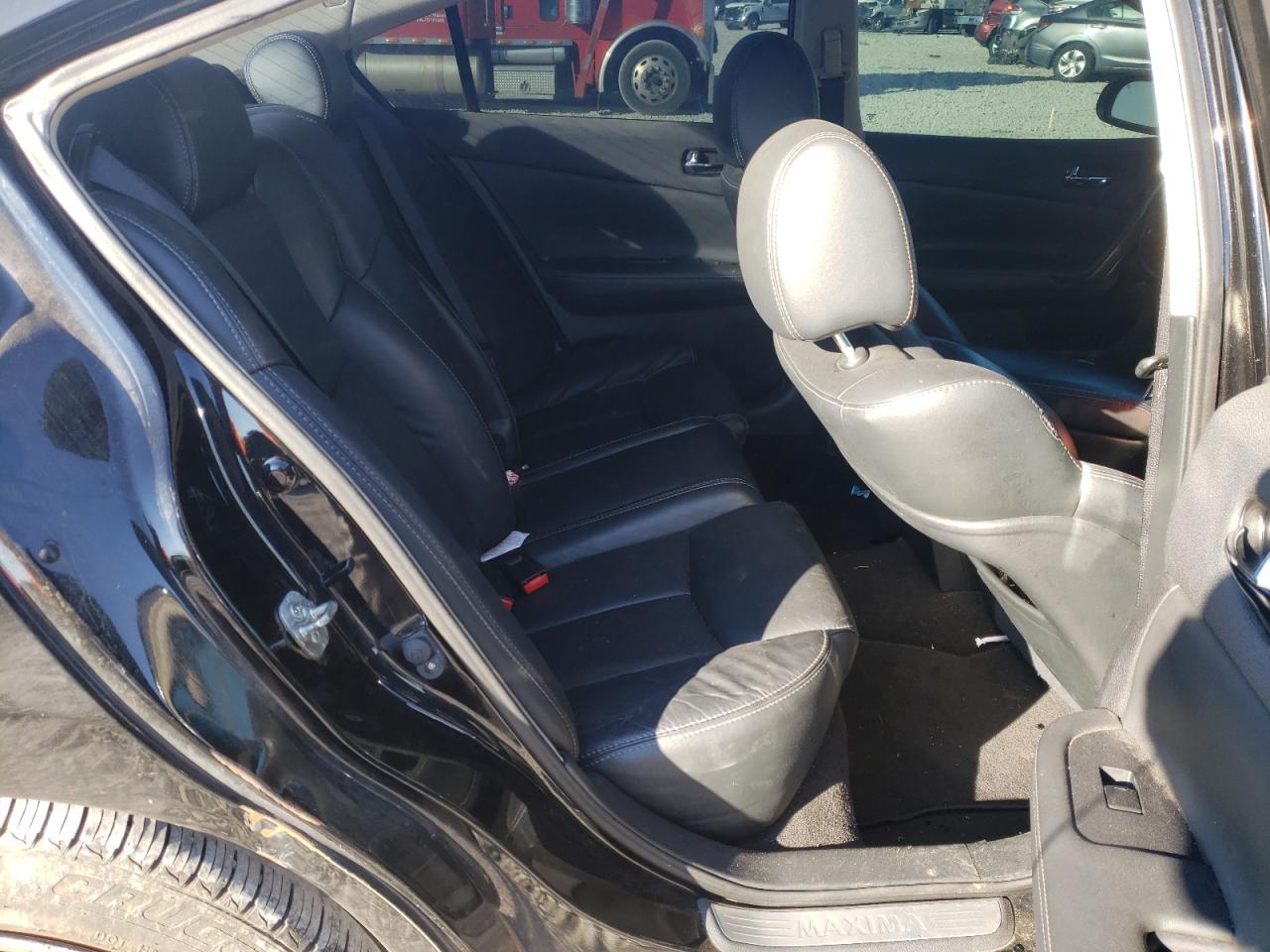 Photo 6 from auction – 2012 NISSAN MAXIMA S with VIN 1N4AA5AP8CC814772