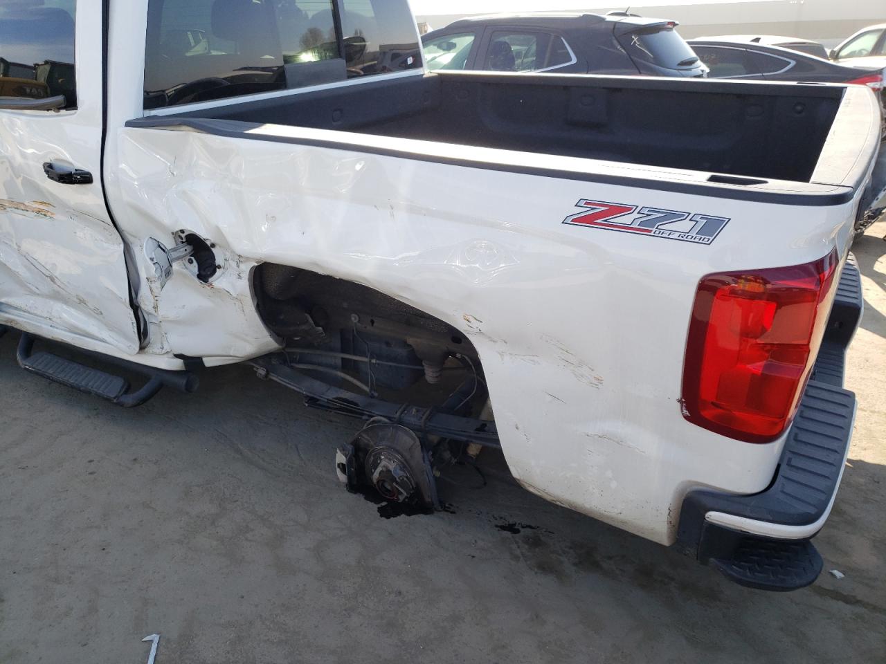 Foto 9 de la subasta – 2017 CHEVROLET SILVERADO con VIN 3GCUKSEC8HG434152