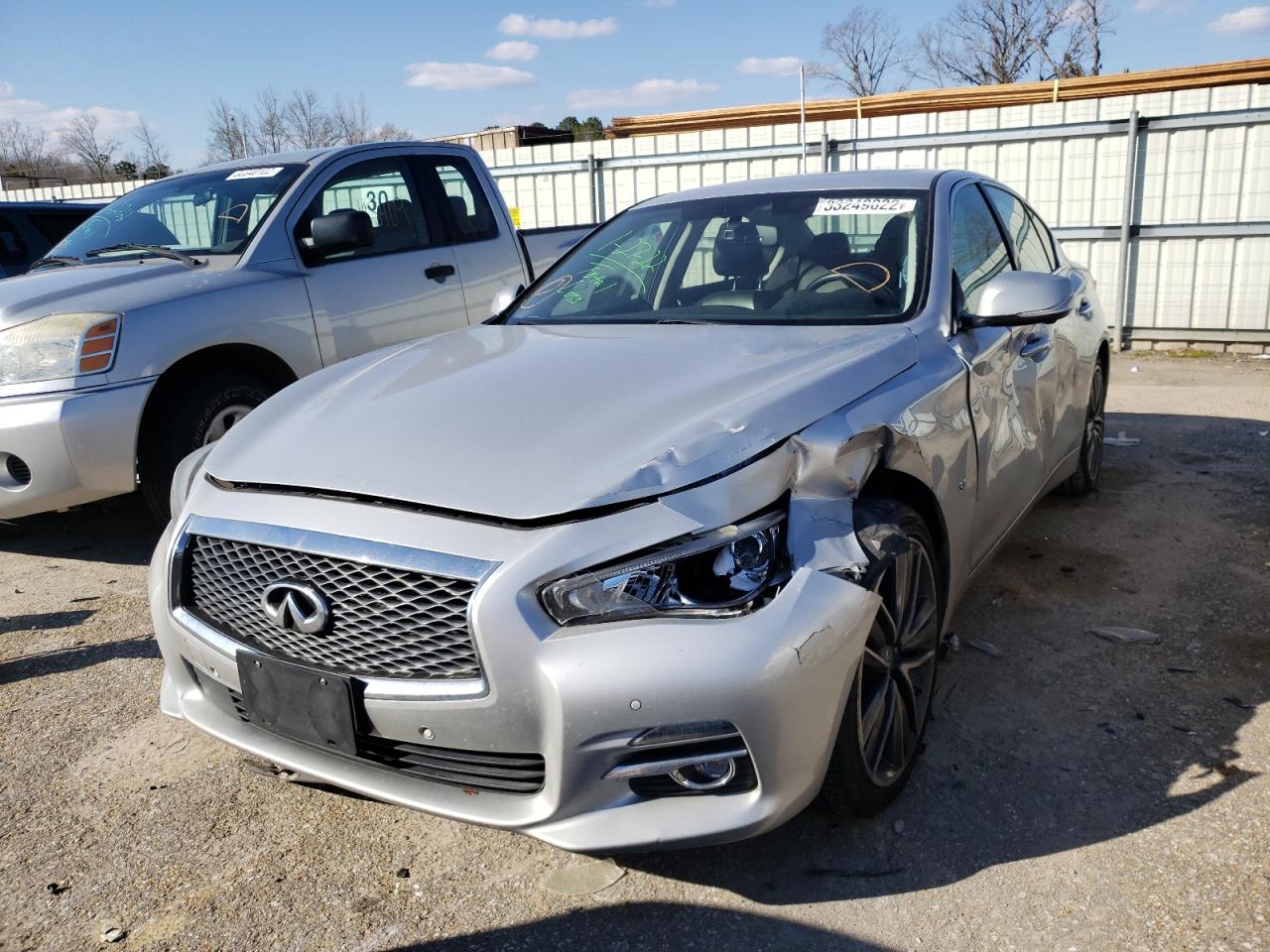 Photo 2 from auction – 2014 INFINITI Q50 BASE with VIN JN1BV7AR7EM698562