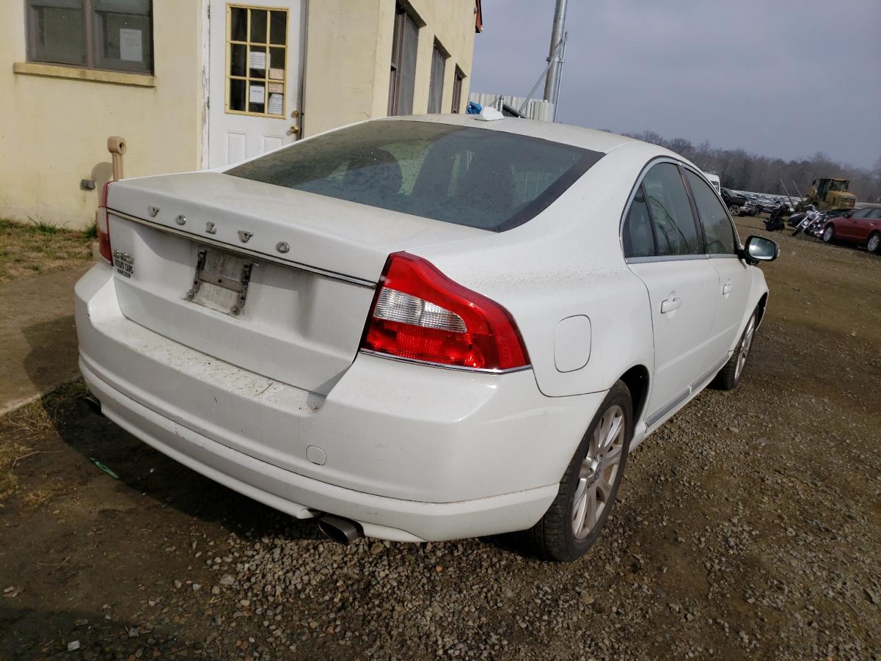 Photo 4 from auction – 2011 VOLVO S80 3.2 with VIN YV1940ASXB1136798