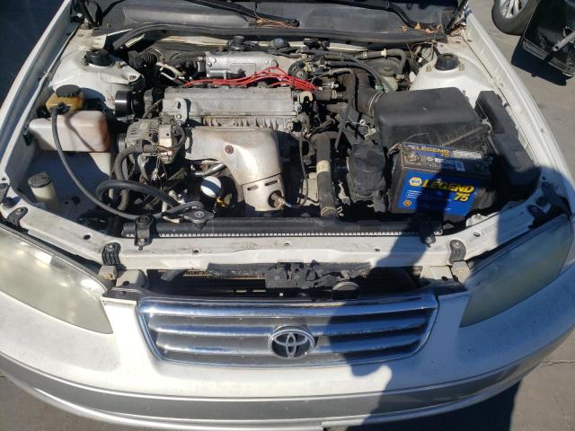 Photo 7 from auction – 2001 TOYOTA CAMRY CE with VIN JT2BG22K910576212