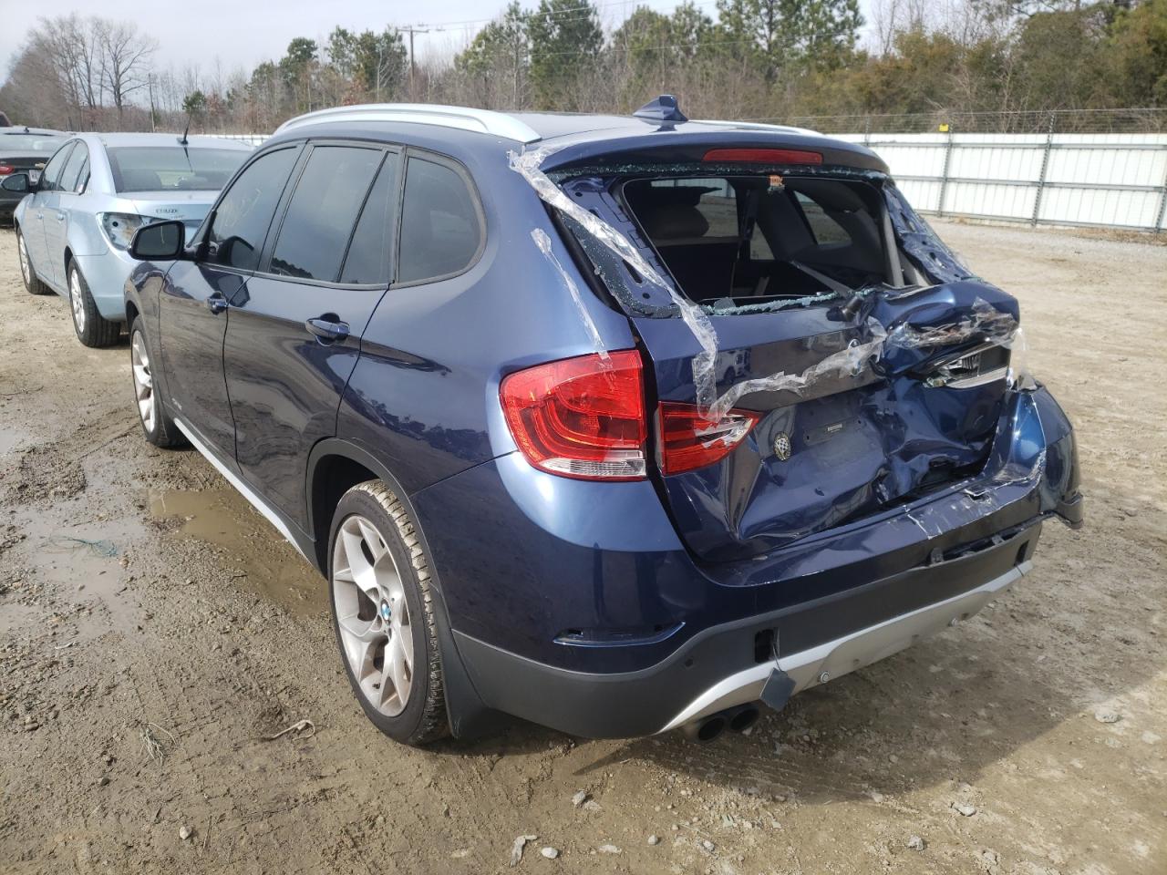 صورة رقم 3 من المزاد - 2013 BMW X1 مع VIN WBAVL1C53DVR91422
