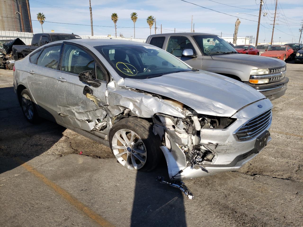 FORD FUSION SE 2019 with VIN 3FA6P0LU8KR174914 - Photo from auction