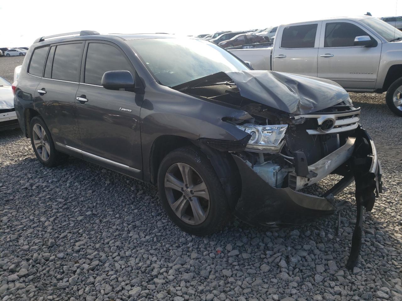 TOYOTA HIGHLANDER 2012 with VIN 5TDDK3EH2CS163942 - Photo from auction