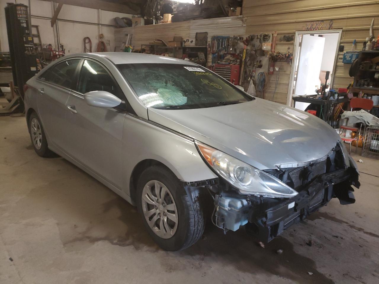 HYUNDAI SONATA GLS 2011 with VIN 5NPEB4AC1BH153928 - Photo from auction