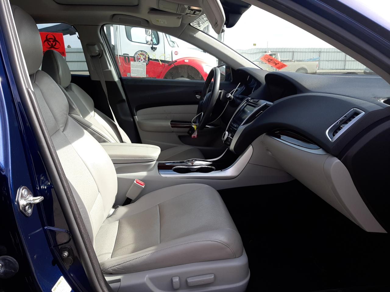 Photo 5 from auction – 2015 ACURA TLX TECH with VIN 19UUB2F50FA017685