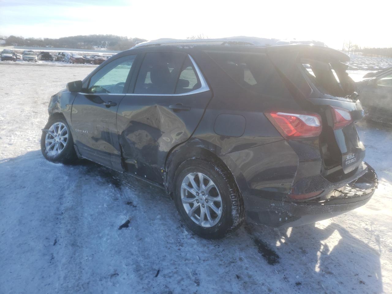 Photo 3 from auction – 2020 CHEVROLET EQUINOX LT with VIN 2GNAXUEV3L6282827