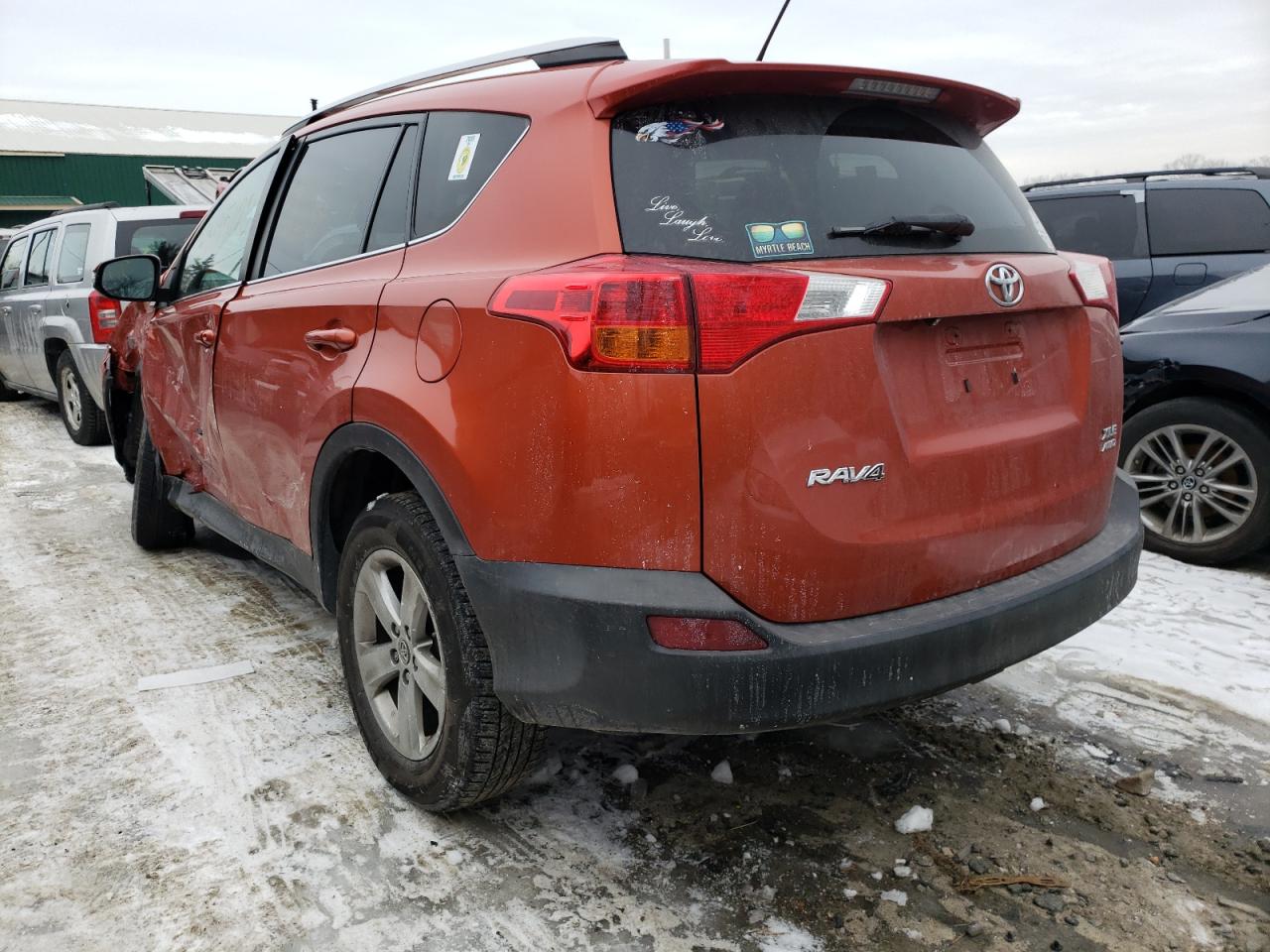 Photo 3 from auction – 2015 TOYOTA RAV4 XLE with VIN 2T3RFREV7FW325392