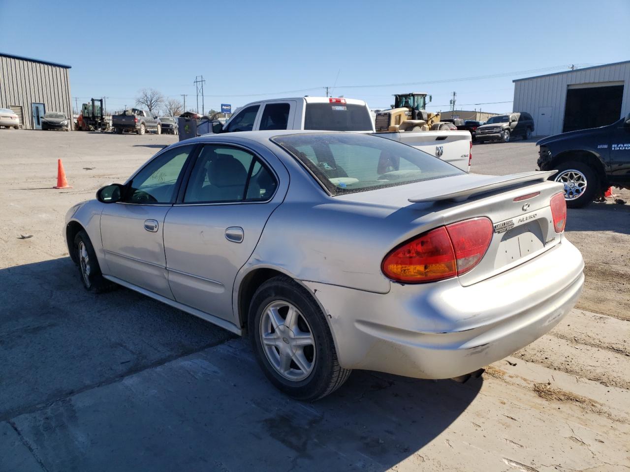 Photo 3 from auction – 2004 OLDSMOBILE ALERO GL with VIN 1G3NL52F44C100246
