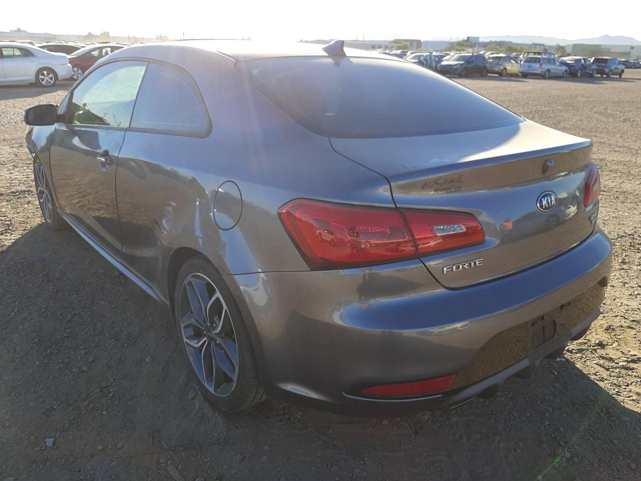Photo 3 from auction – 2015 KIA FORTE SX with VIN KNAFZ6A36F5272668