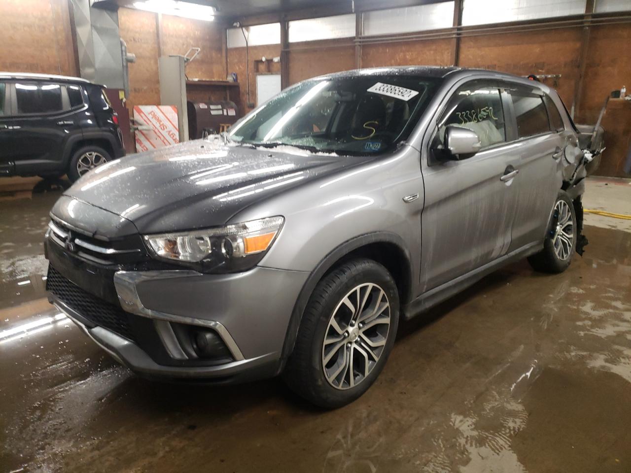 Photo 2 from auction – 2019 MITSUBISHI OUTLANDER with VIN JA4AR3AUXKU008240