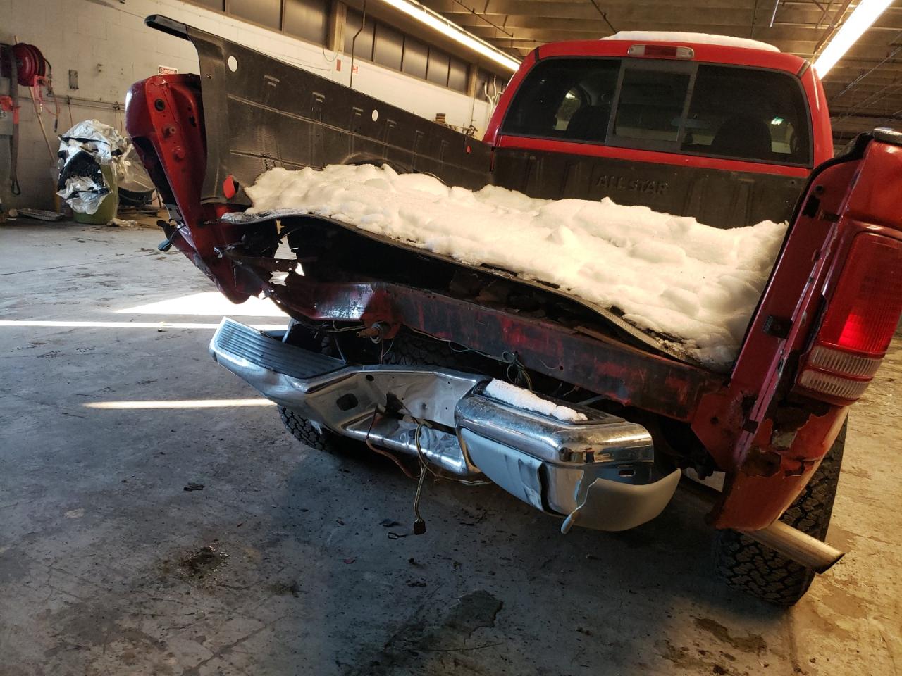 Photo 9 from auction – 2000 DODGE DAKOTA with VIN 1B7GG22N9YS553955