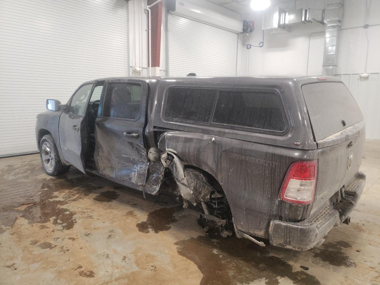 Photo 3 from auction – 2020 RAM 1500 BIG H with VIN 1C6SRFFM5LN249047