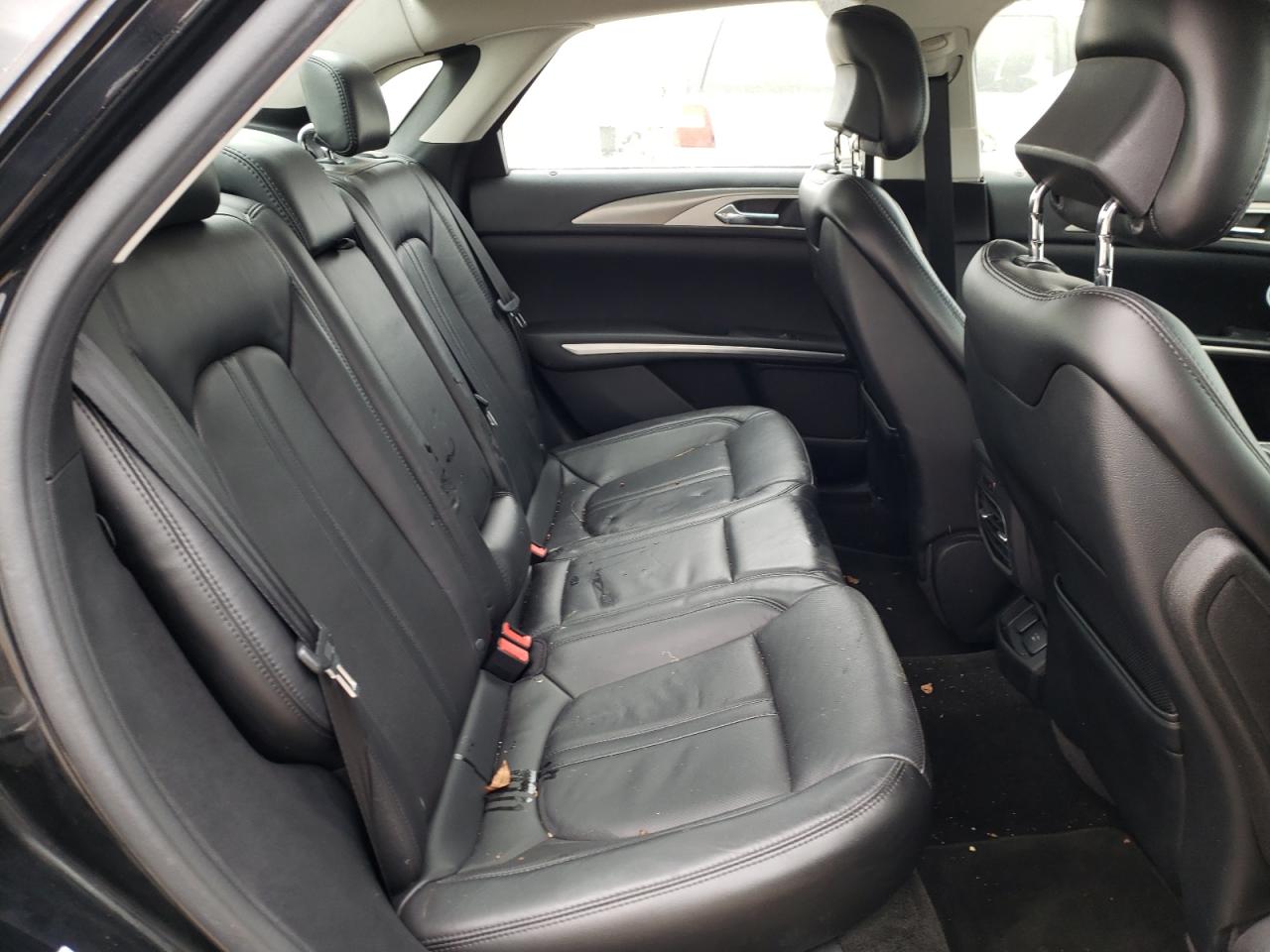 Photo 6 from auction – 2016 LINCOLN MKZ with VIN 3LN6L2G90GR600802