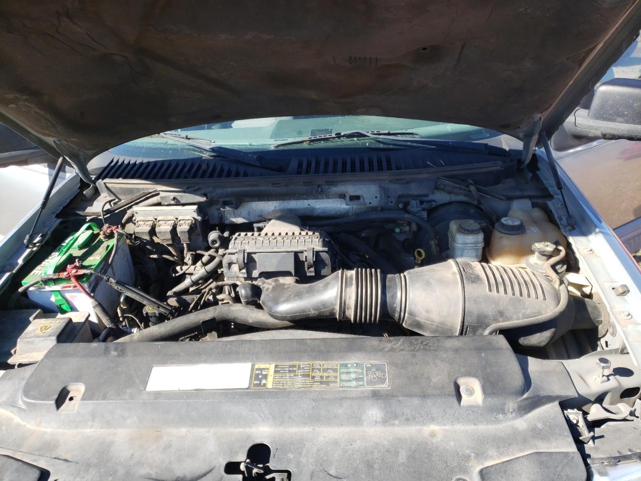 Photo 7 from auction – 2006 FORD EXPEDITION with VIN 1FMFU15586LA46302