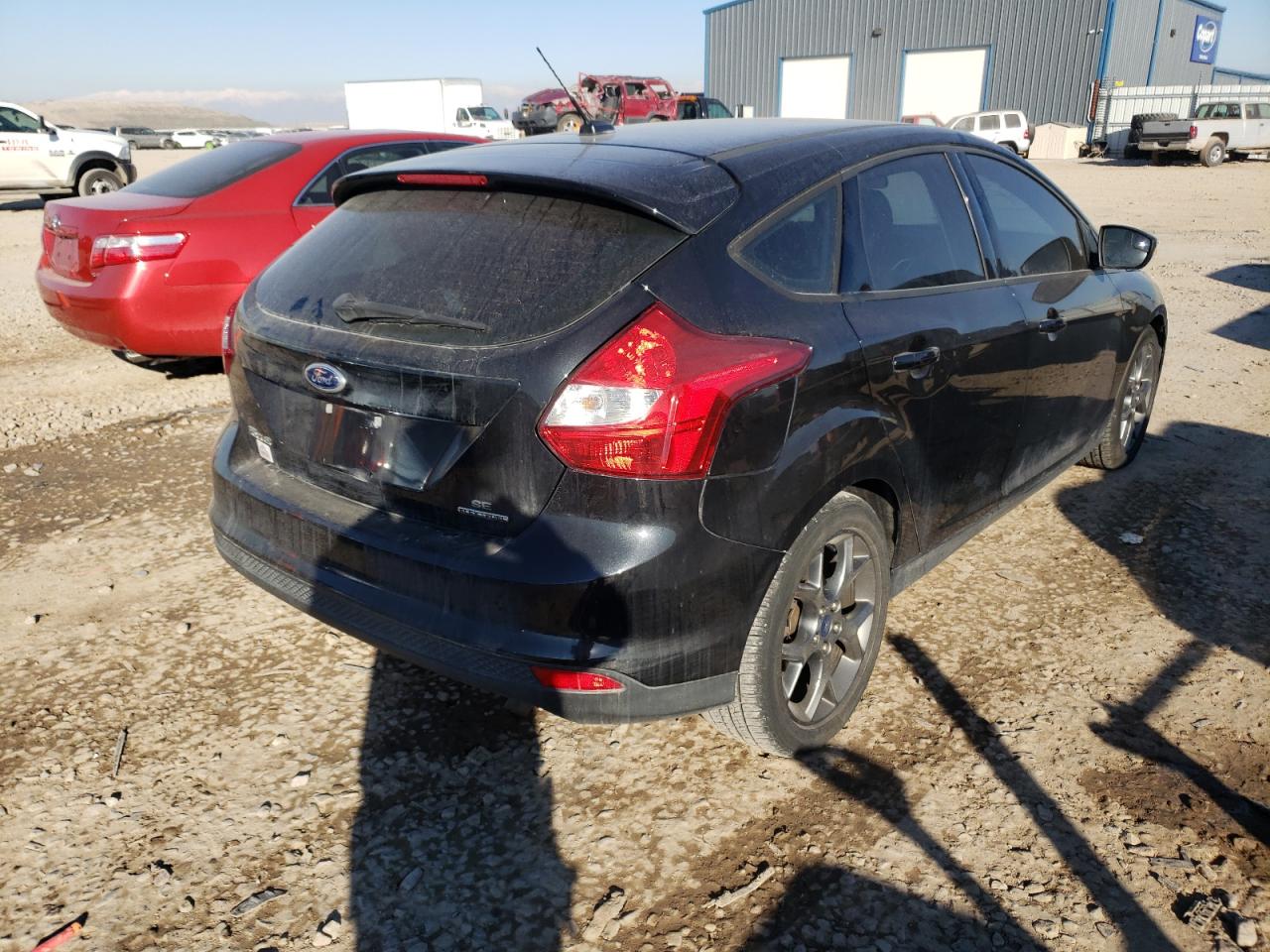 Photo 4 from auction – 2014 FORD FOCUS SE with VIN 1FADP3K28EL131203