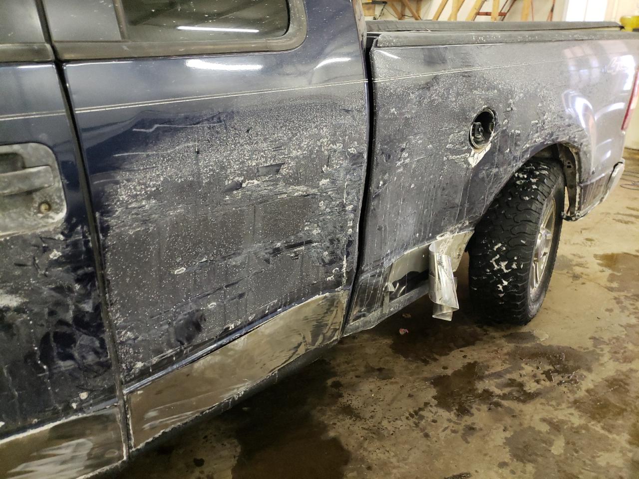 Photo 9 from auction – 2006 FORD F-150 with VIN 1FTPX14VX6NB70013