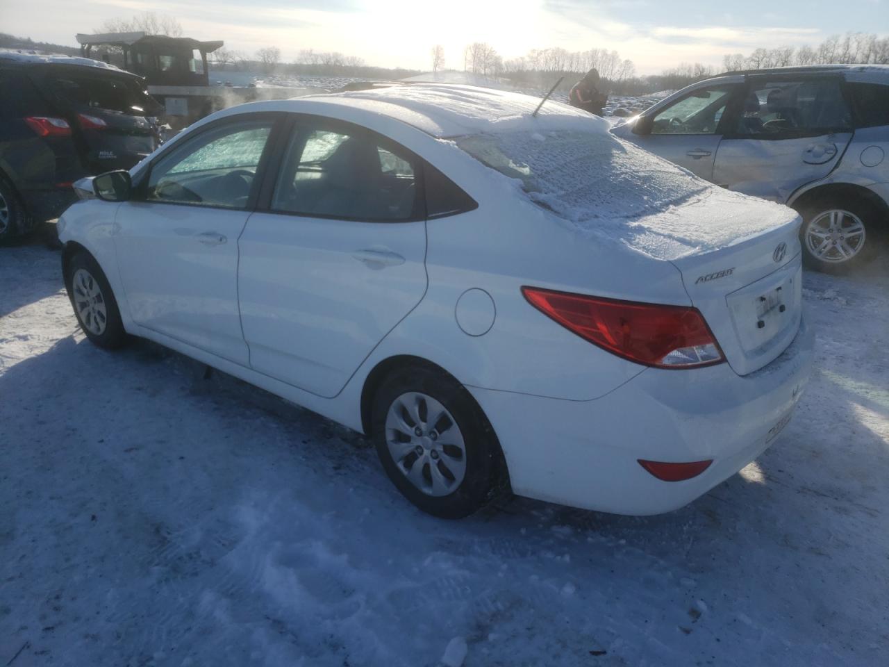 Photo 3 from auction – 2016 HYUNDAI ACCENT SE with VIN KMHCT4AE1GU129787