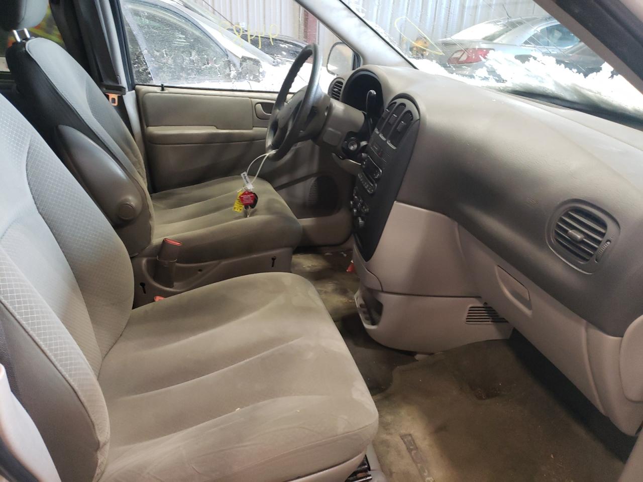 Photo 5 from auction – 2007 DODGE GRAND CARA with VIN 1D4GP24R17B255997
