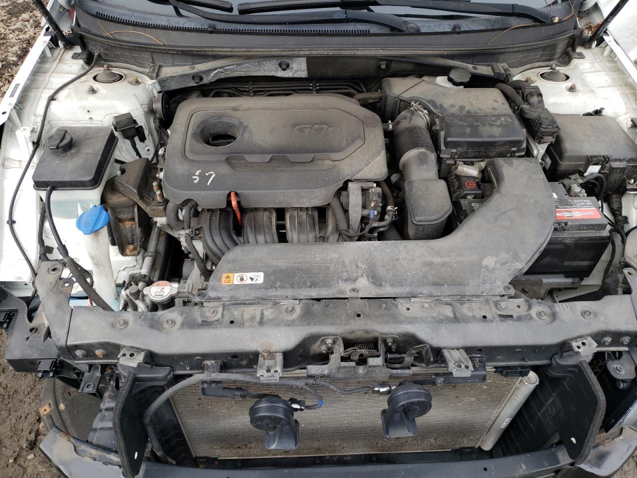 Photo 7 from auction – 2016 HYUNDAI SONATA SE with VIN 5NPE24AF4GH417161
