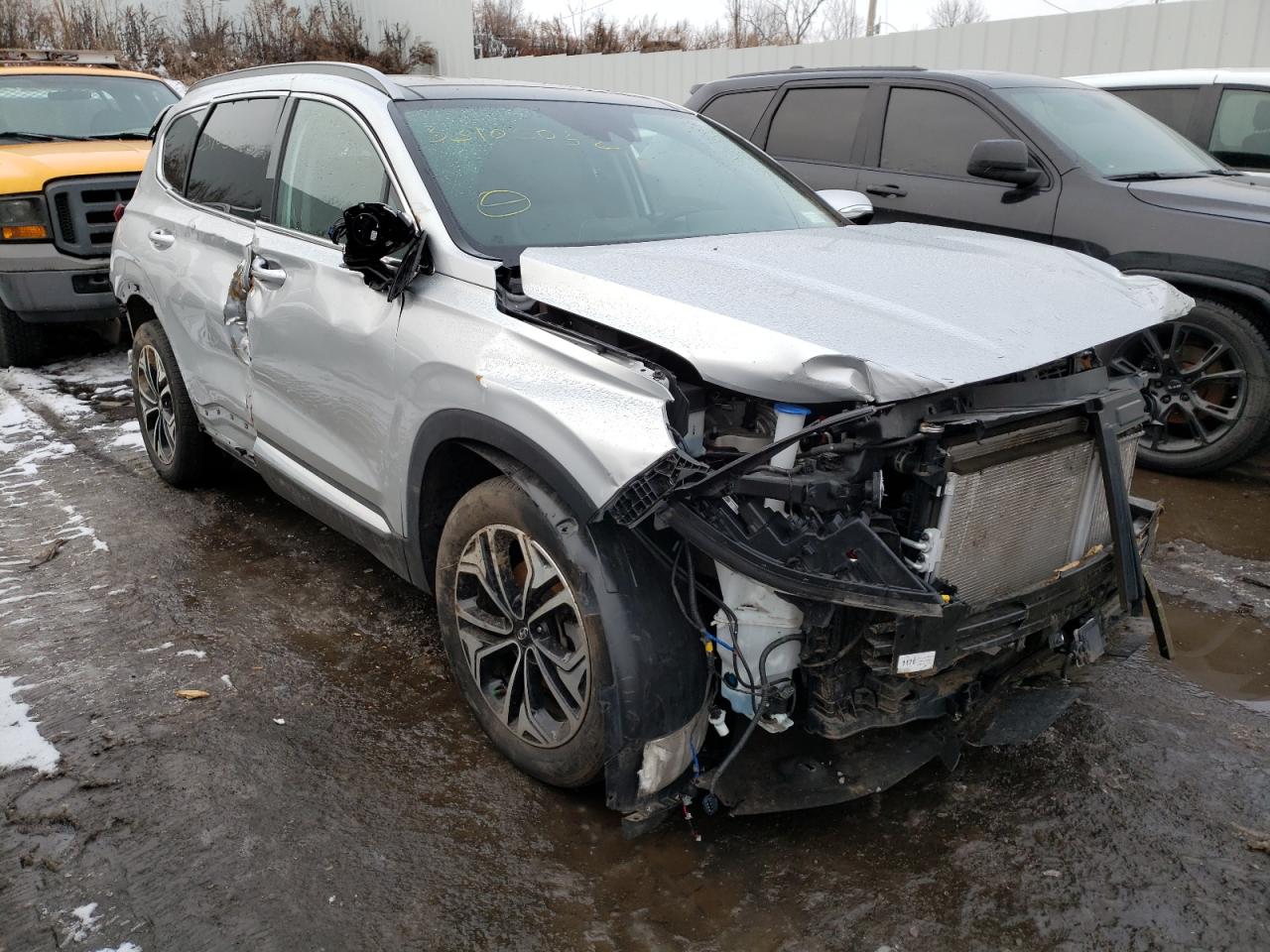 HYUNDAI SANTA FE L 2019 with VIN 5NMS5CAA3KH020538 - Photo from auction