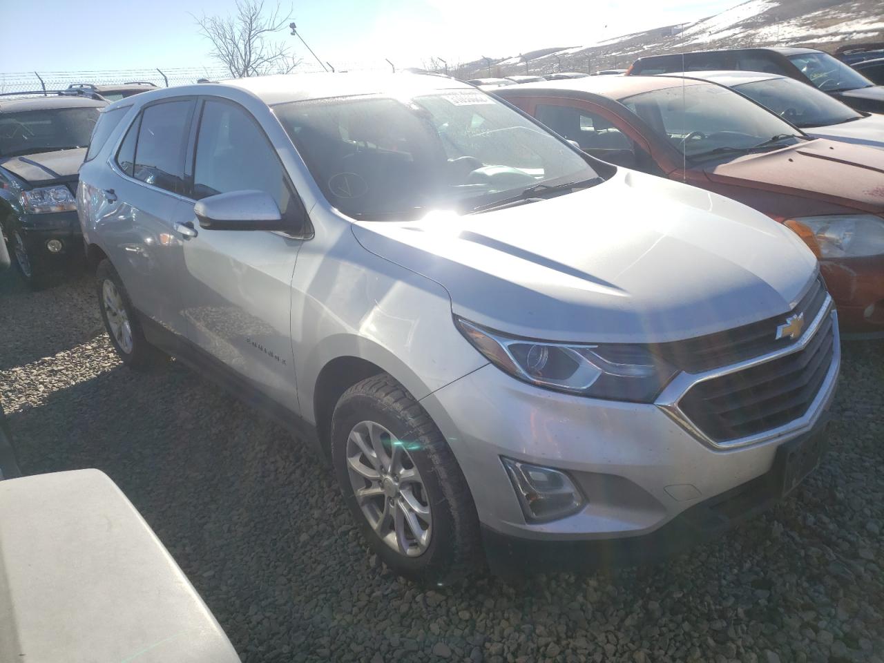 CHEVROLET EQUINOX LT 2019 with VIN 2GNAXTEV2K6244630 - Photo from auction