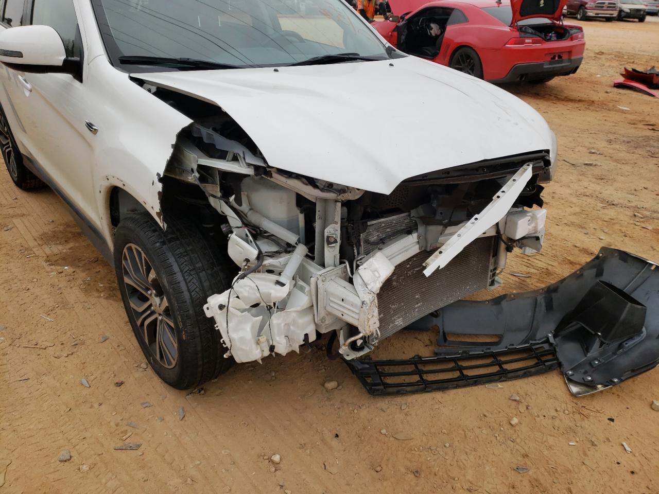 Photo 9 from auction – 2017 MITSUBISHI OUTLANDER with VIN JA4AR3AU8HZ068948