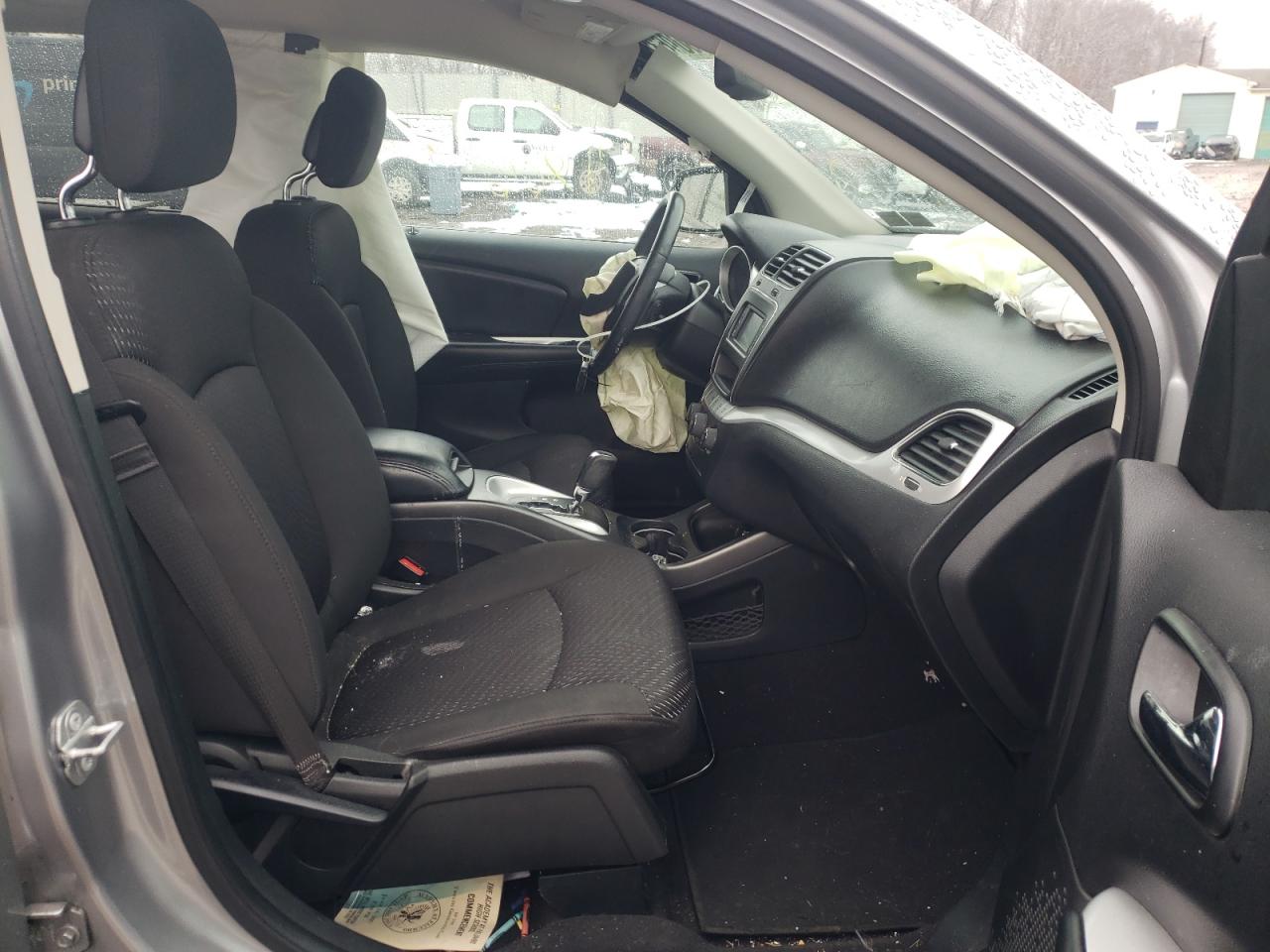 Photo 5 from auction – 2018 DODGE JOURNEY SE with VIN 3C4PDCAB4JT534627