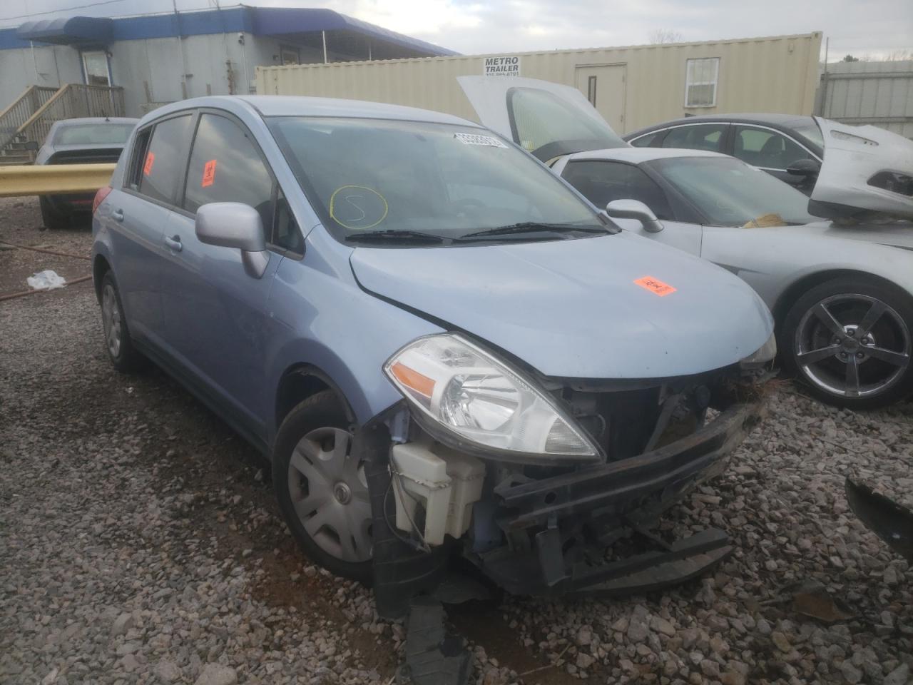 NISSAN VERSA S 2011 مع رقم تعريف المركبة 3N1BC1CP8BL510734 - صورة من المزاد