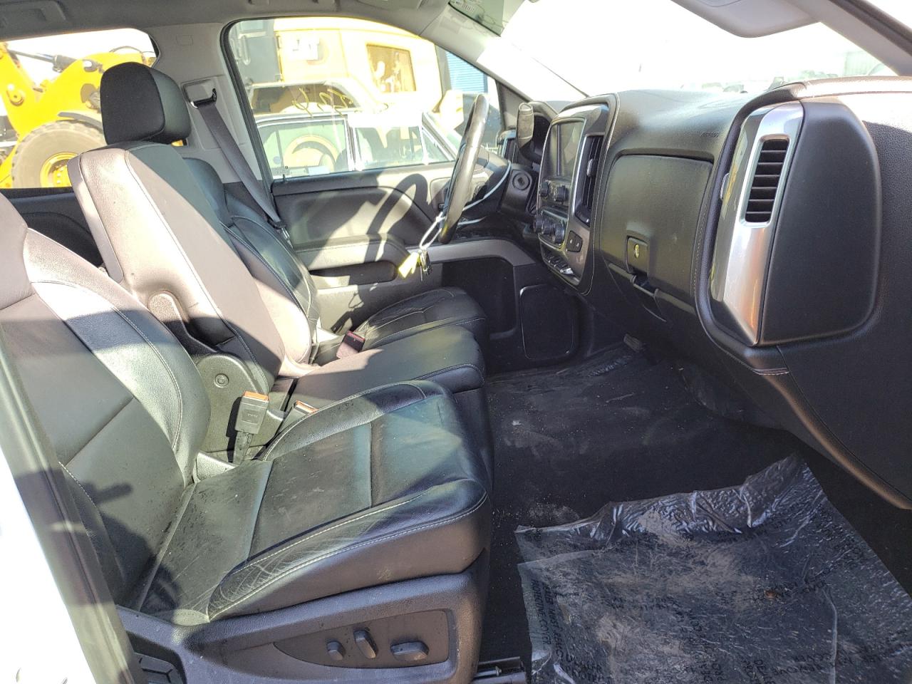 Photo 5 from auction – 2017 CHEVROLET SILVERADO with VIN 3GCUKSEC8HG434152