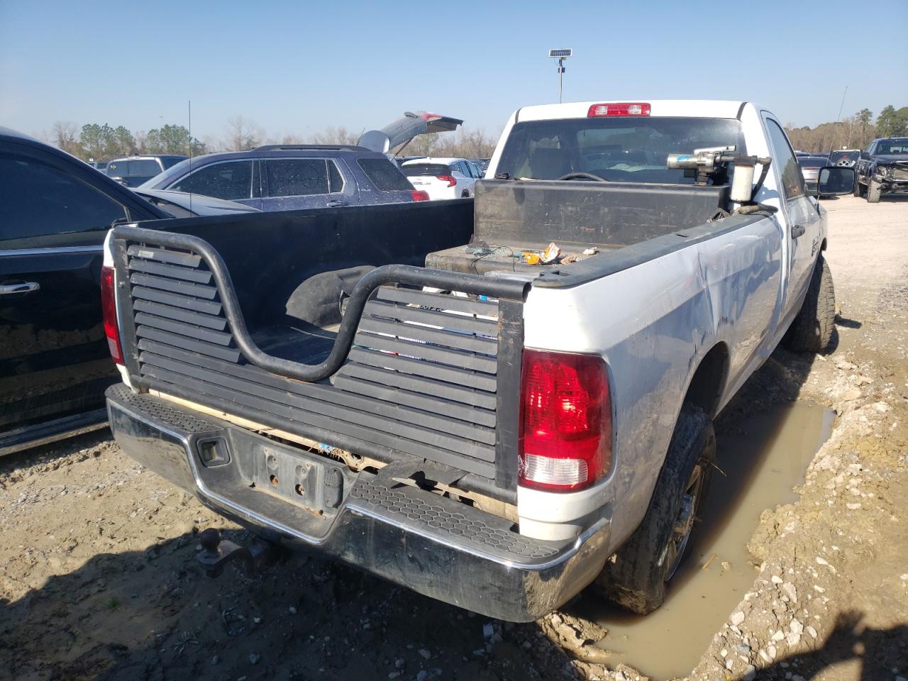 Photo 4 from auction – 2016 RAM 2500 ST with VIN 3C6LR4ATXGG346881