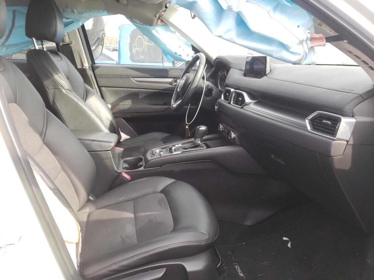 Photo 5 from auction – 2018 MAZDA CX-5 TOURI with VIN JM3KFBCM3J0353195